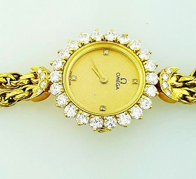 Vintage Luxury Omega Women's Swiss Diamond Watch 18K Yellow Gold